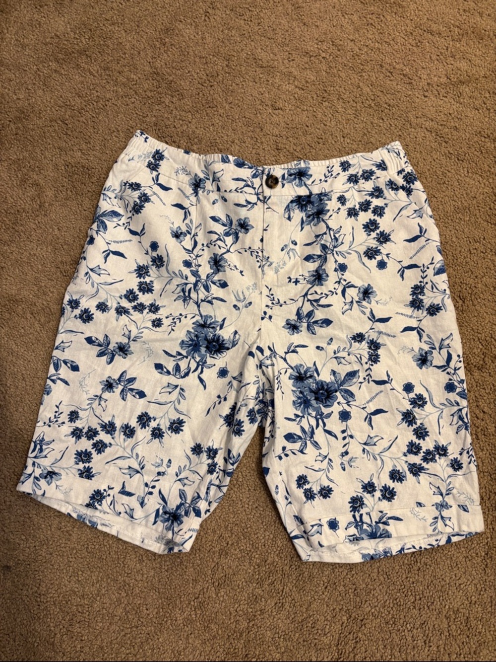 Cato White Shorts with Blue Floral Print